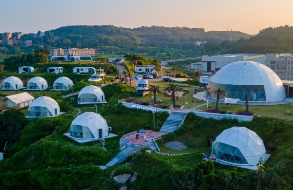 5 reasons to invest in tent hotels and resorts, a new outlet for entrepreneurship