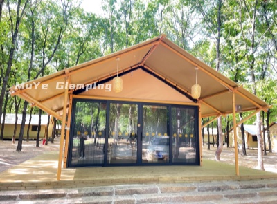 Lianyungang Donghai Forest Light Glamping Tent Hotel